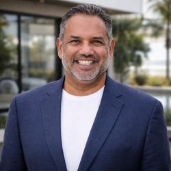 Sam Xavier - Coldwell Banker Realty - Sam Xavier, Sales Associate - Coldwell Banker Realty