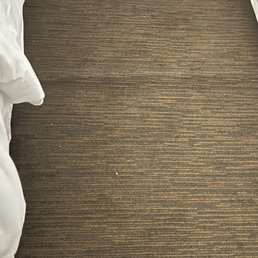 Dirty lifting carpet Dirty lifting carpet