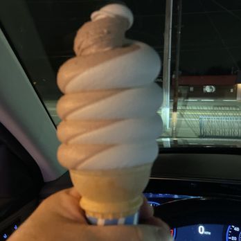 Mason Whippy Dip - Medium twist - Ice Cream & Frozen Yogurt Near Me - Mason, Ohio Mason Whippy Dip - Medium twist - Ice Cream & Frozen Yogurt Near Me - Mason, Ohio