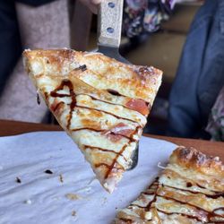 Gino's Pizza - Tuscany