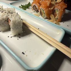 Koi - Salmon sushi