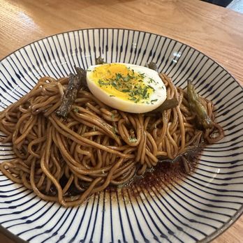 Chubby Dumplings  - Dry noodles w/ minced pork (not like the picture on the menu) - Japanese Near Me - Burbank, California