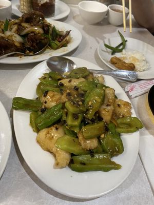 Ling Ling Cuisine Restaurant by null