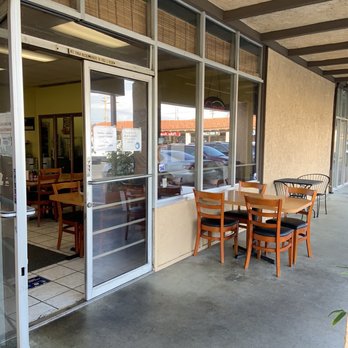 Pho Tay Bac - There is a table to dine outside 1.08.21 - Vietnamese Near Me - Brea, California