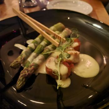 Shamone Bites + Wine - Tapas/Small Plates Near Me - Cape May, New Jersey