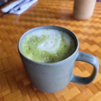 Kiahuna Sunrise Cafe - Matcha w/oatmilk and sweetener - Coffee & Tea Near Me - Koloa, Hawaii