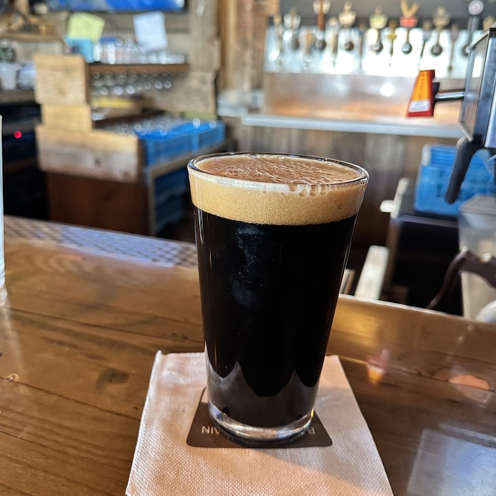Barrel Mountain Brewing - Stairway Stout - New American Near Me - Battle Ground, Washington Barrel Mountain Brewing - Stairway Stout - New American Near Me - Battle Ground, Washington