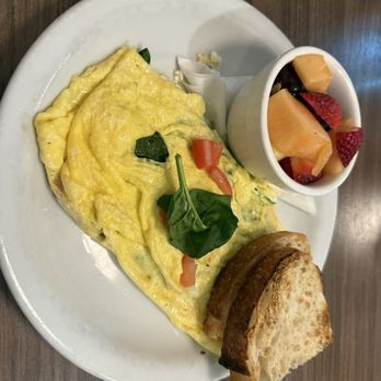 Sunny Street Cafe - STF Omelette with sourdough and Fresh Fruit - Breakfast & Brunch Near Me - Columbus, Ohio