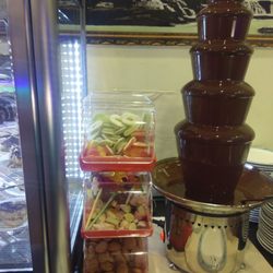 Neue Welt - Candybar und Schokobrunnen