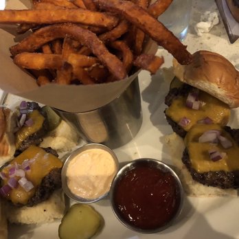 The Counter - Burgers Near Me - Honolulu, Hawaii The Counter - Burgers Near Me - Honolulu, Hawaii