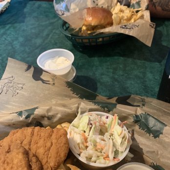 Moose Jaw Junction - Chicken fingers and bacon cheeseburger - Burgers Near Me - Pellston, Michigan