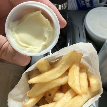 Lynn's Drive-In - Fast Food Near Me - Bluefield, West Virginia Lynn's Drive-In - Fast Food Near Me - Bluefield, West Virginia