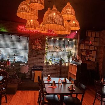 Ailaa Himalayan Bar and Grill - Himalayan/Nepalese Near Me - Stoneham, Massachusetts