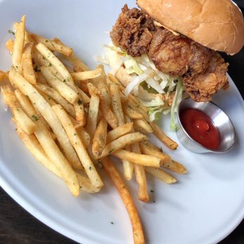 Wolf's Ridge Brewing - Chicken sandwich with Garlic fries - Breweries Near Me - Columbus, Ohio Wolf's Ridge Brewing - Chicken sandwich with Garlic fries - Breweries Near Me - Columbus, Ohio