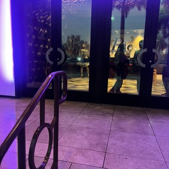 IPIC North Miami Beach - Ipic entrance miami - Cinema Near Me - North Miami Beach, Florida IPIC North Miami Beach - Ipic entrance miami - Cinema Near Me - North Miami Beach, Florida