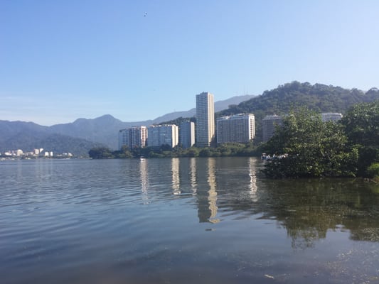 Rodrigo de Freitas Lagoon by null