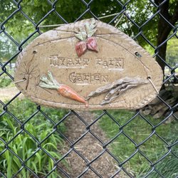 Hyatt Park - Community Garden
