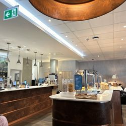 Club Aspire Lounge D
