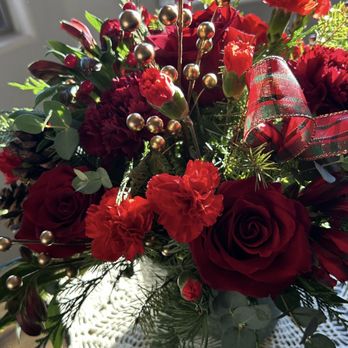 Watson's Florist & Flower Delivery - Beautiful flower arrangement - Florists Near Me - Tempe, Arizona Watson's Florist & Flower Delivery - Beautiful flower arrangement - Florists Near Me - Tempe, Arizona