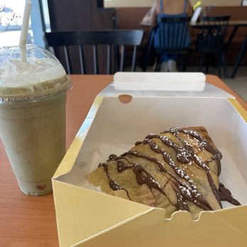 Flower Beans Creperie - Nutella with 2 Fruits Crepe - Cafes Near Me - Covina, California