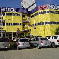 max hotel