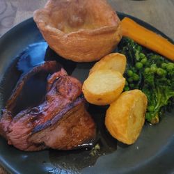 Chop House Market Street - Sunday Roast