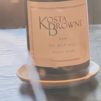 Kosta Browne Winery - The Garys' Vineyard Pinot' and it's run by 2 Garys which gives reason for the apostrophe. - Wineries Near Me - Sebastopol, California Kosta Browne Winery - The Garys' Vineyard Pinot' and it's run by 2 Garys which gives reason for the apostrophe. - Wineries Near Me - Sebastopol, California