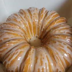 Lanee's Whoopie Pies and Pastries - Lemon Pound Cake