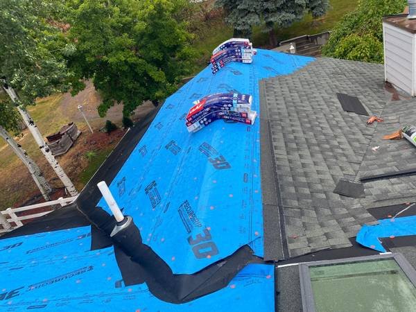 Slide of Roofing Monge renovación