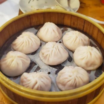 Shanghai Bun - Soup dumplings or juicy buns or what they have on the menu as steamed pork buns. - Chinese Near Me - Matawan, New Jersey Shanghai Bun - Soup dumplings or juicy buns or what they have on the menu as steamed pork buns. - Chinese Near Me - Matawan, New Jersey