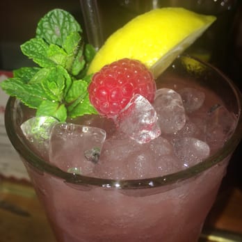 Dirty Bones - Carnaby Street - Top Dog cocktail - Cocktail Bars Near Me - London, XGL