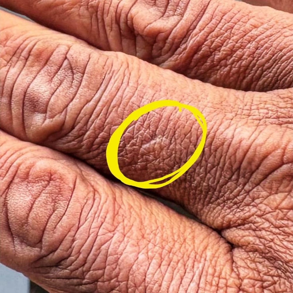Edition Coffee Roasters - indentation left by Lina's nail - Japanese Near Me - Sydney, NSW