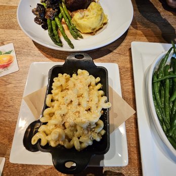 Seasons 52 - Filet with mashed potatoes and asparagus - New American Near Me - Oak Brook, Illinois Seasons 52 - Filet with mashed potatoes and asparagus - New American Near Me - Oak Brook, Illinois