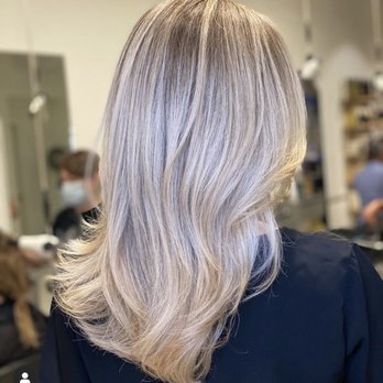 Salon Gatto - Full highlights and toning with Molly - Hair Stylists Near Me - Hoboken, New Jersey Salon Gatto - Full highlights and toning with Molly - Hair Stylists Near Me - Hoboken, New Jersey