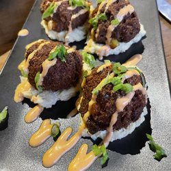 Bo Vine Burgers & Bar - Lobster beignets