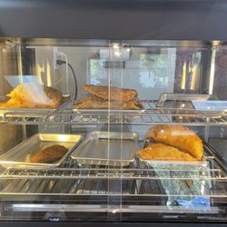 La Bohemia - Pastelillos (shrimps, beef, mushrooms)