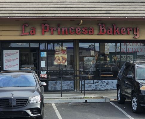 La Princesa Bakery by null