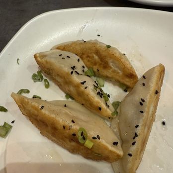 Min's Dumpling - D4. Chicken Pot Stickers (8 Pcs) - Chinese Near Me - Mission Viejo, California Min's Dumpling - D4. Chicken Pot Stickers (8 Pcs) - Chinese Near Me - Mission Viejo, California