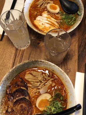 MOMO Ramen by null