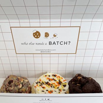 Batch & Box - Del Mar - The Lady, Sugar Cookie & Cocoa PB! - Bakeries Near Me - San Diego, California Batch & Box - Del Mar - The Lady, Sugar Cookie & Cocoa PB! - Bakeries Near Me - San Diego, California