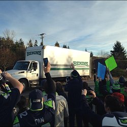 Move Northwest - Bekins Northwest - Seattle Seahawks sendoff