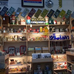 Petaluma Collective Antique and Militaria Mall - Step back in time