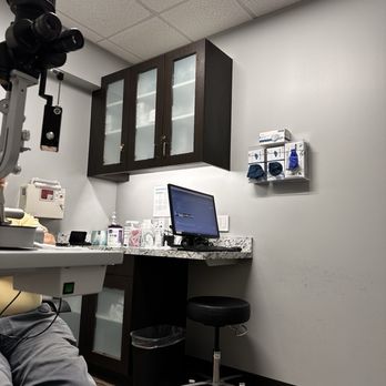 Retina Consultants Houston - Eye exam with doc brown - Oncologist Near Me - Cypress, Texas Retina Consultants Houston - Eye exam with doc brown - Oncologist Near Me - Cypress, Texas