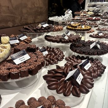 Puccini - Coffee & Tea Near Me - Amsterdam, New Hampshire