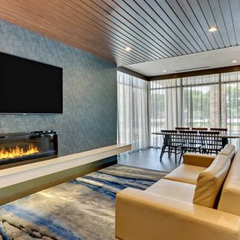 Fairfield by Marriott Inn & Suites Dallas Love Field - Hotels Near Me - Dallas, Texas Fairfield by Marriott Inn & Suites Dallas Love Field - Hotels Near Me - Dallas, Texas