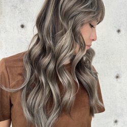 Vidogi Salon - Ashy tone hair color