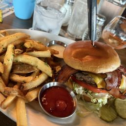 Five West Burger Five West Burger