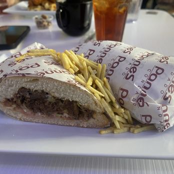 Pannes - Beefsteak Sandwich - Breakfast & Brunch Near Me - San Juan, Puerto Rico Pannes - Beefsteak Sandwich - Breakfast & Brunch Near Me - San Juan, Puerto Rico