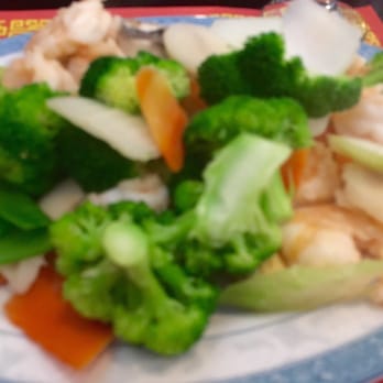 Ming Bao - My diet meal steamed shrimp & Chinese veggies under 500 calories! - Chinese Near Me - Glastonbury, Connecticut Ming Bao - My diet meal steamed shrimp & Chinese veggies under 500 calories! - Chinese Near Me - Glastonbury, Connecticut