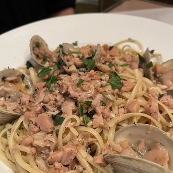 Fino Ristorante - Linguini & Clams - Italian Near Me - Allendale, New Jersey Fino Ristorante - Linguini & Clams - Italian Near Me - Allendale, New Jersey